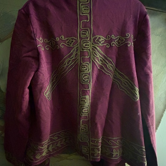 New Young Threads Open Front Waterfall Hemline Burgundy Cardigan SZ Medium - Picture 6 of 10